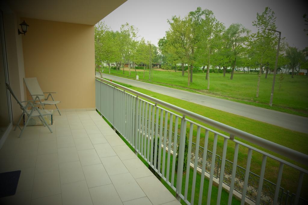 Piano Balaton Apartment 扎马迪 客房 照片